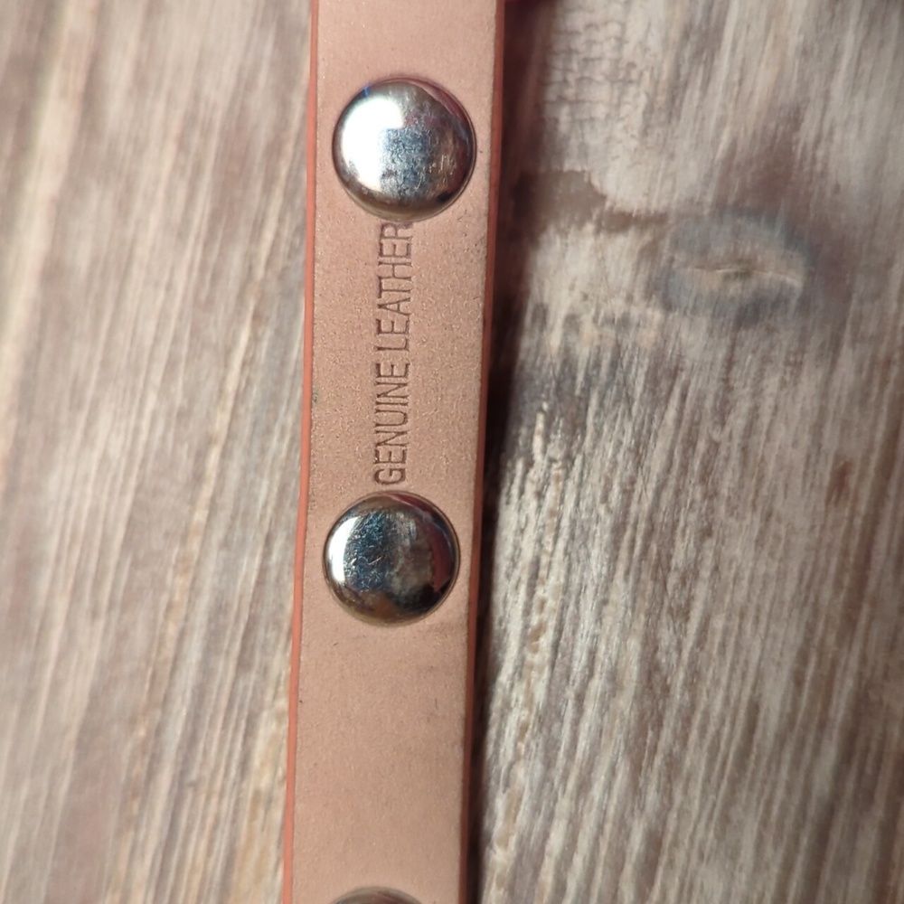 Rustic Cuff Leather Bracelet - Picture 5 of 6
